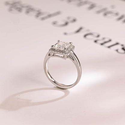 Stunning 1.0 - 2.0 CT Princess Moissanite Engagement Ring with Halo Design 5