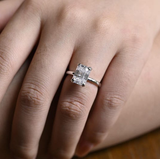 Stunning 1.0 - 2.0 CT Emerald Moissanite Engagement Ring with Hidden Halo Design 6