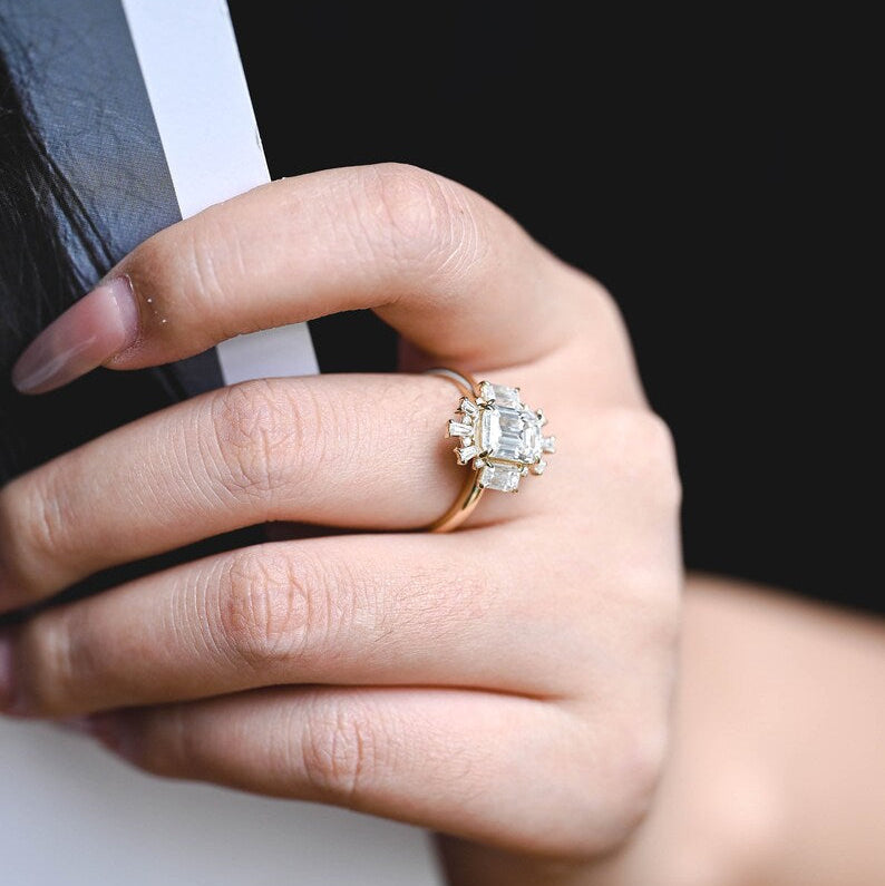 Stunning 1.0 - 2.0 CT Emerald Moissanite Engagement Ring With Cluster Design 6