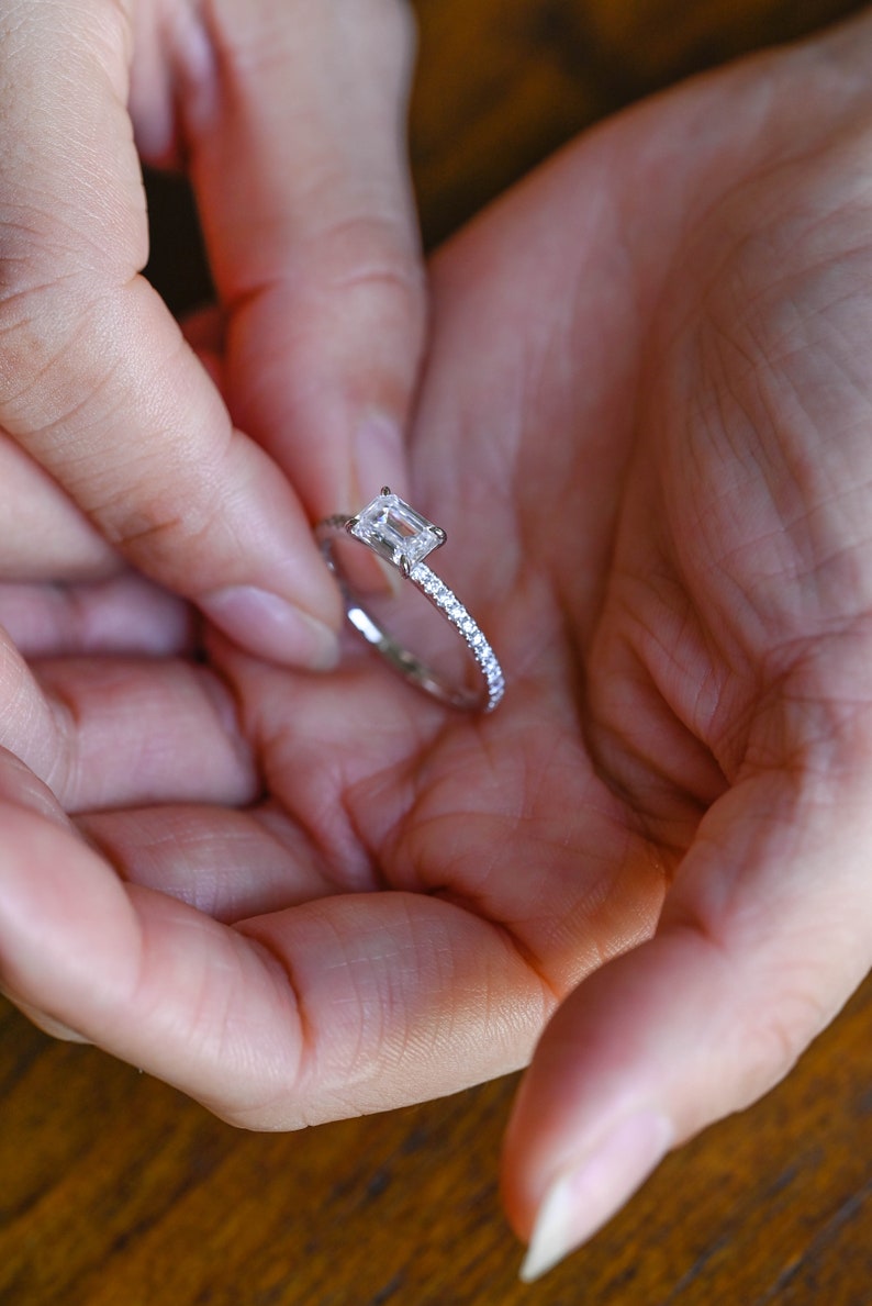 Stunning 0.5 - 1.5 CT Emerald Moissanite Engagement Ring with Pave Design 6