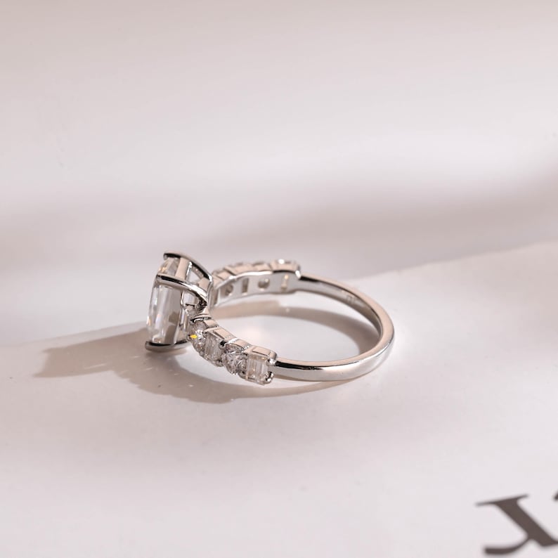 Stunning 1.0 - 2.0 CT Emerald Moissanite Engagement Ring with Pave Design 9