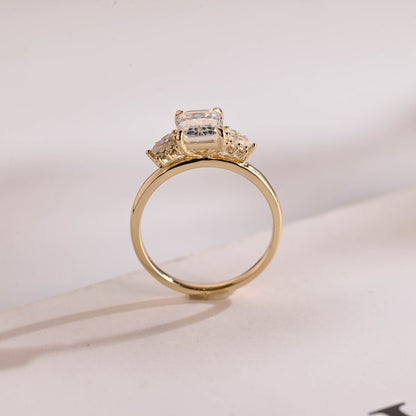 Stunning 1.0 - 2.0 CT Emerald Moissanite Engagement Ring With Cluster Design 8