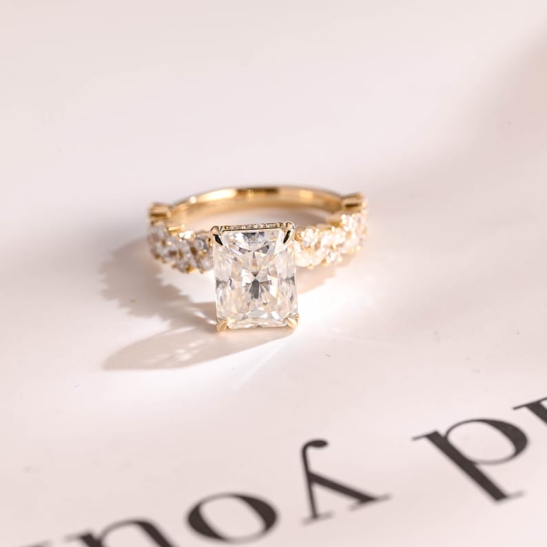 Stunning 1.0 - 2.0 CT Radiant Moissanite Engagement Ring with Pave & Hidden Halo Design 1