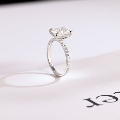 Stunning 1.0 - 2.0 CT Emerald Moissanite Engagement Ring With Hidden Halo Design 5
