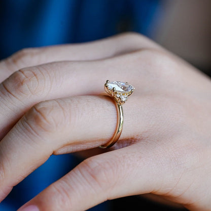 Stunning 1.0 - 2.0 CT Marquise Moissanite Engagement Ring with Cluster Design 4