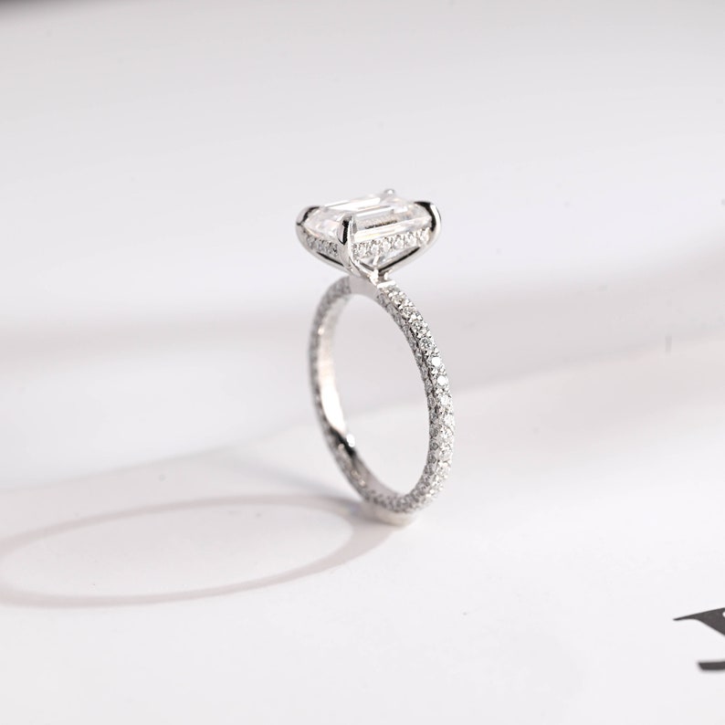 Stunning 1.0 - 2.0 CT Emerald Moissanite Engagement Ring with Hidden Halo Design 7