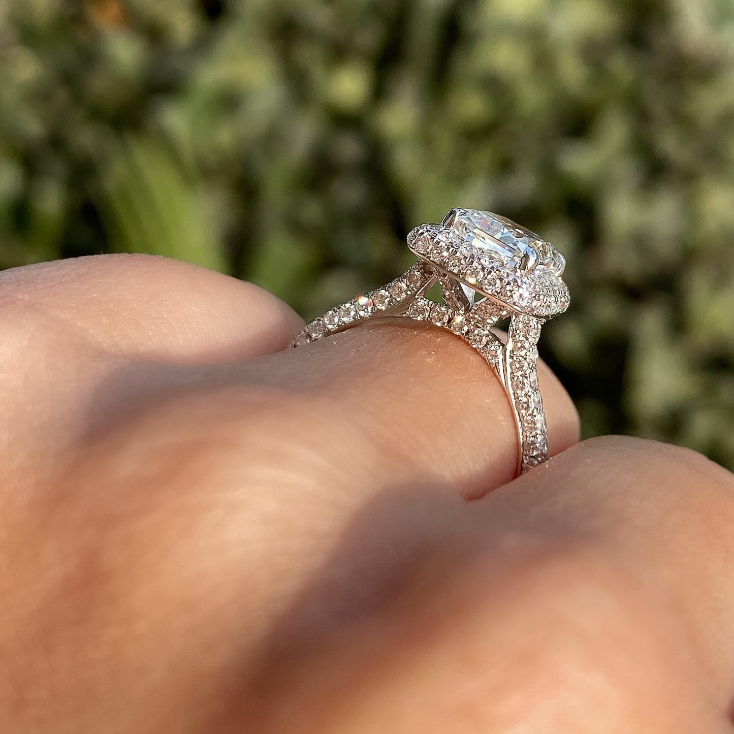 Stunning 2.05 CT Radiant Moissanite Engagement Ring with Halo & Pave Design 3