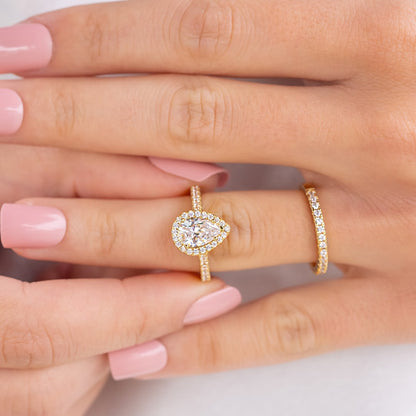 1.33 CT Pear Halo & Pave Lab Grown Diamond Engagement Ring