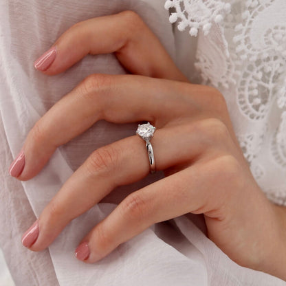 1.5 CT Round Solitaire Lab Grown Diamond Engagement Ring