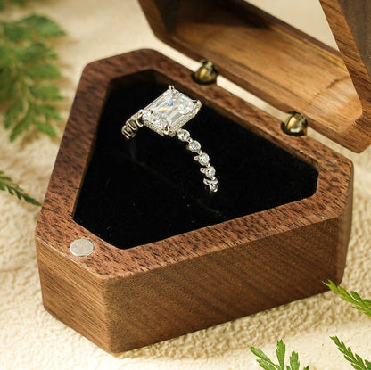 Stunning 1.0 - 2.0 CT Emerald Moissanite Engagement Ring with Hidden Halo Design 4