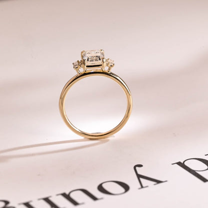 Stunning 1.0 - 2.0 CT Emerald Moissanite Engagement Ring With Cluster Design 8