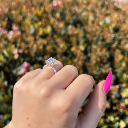 Stunning 1.73 CT Emerald Moissanite Engagement Ring with Hidden Halo & Pave Design 3