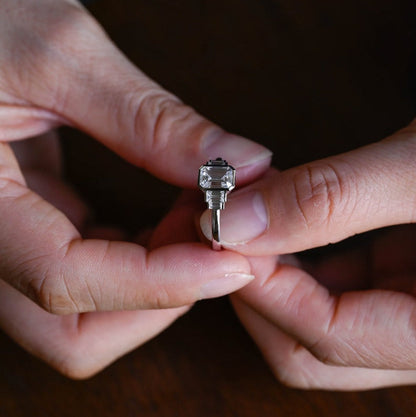 Stunning 1.0 - 2.0 CT Emerald Moissanite Engagement Ring With Cluster & Bezel Design 4