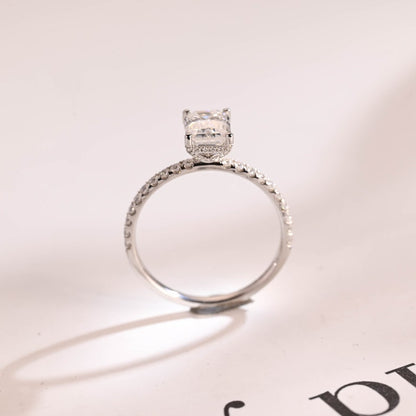Stunning 1.0 - 2.0 CT Emerald Moissanite Engagement Ring With Hidden Halo Design 8