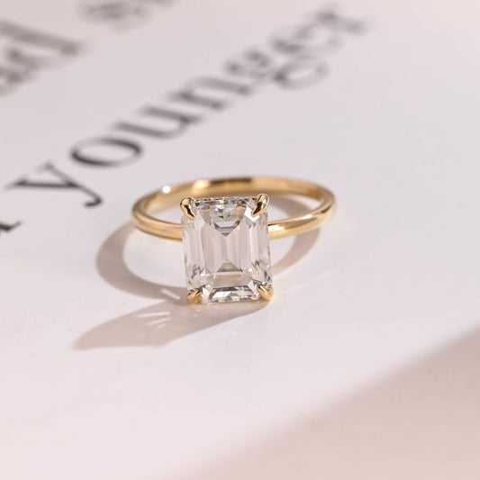 Stunning 1.0 - 2.0 CT Emerald Moissanite Engagement Ring with Hidden Halo Design 1